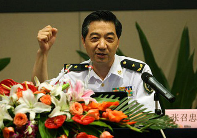 军事专家杜文龙相关简历军事专家杜文龙简历:大校军衔,军事科学院