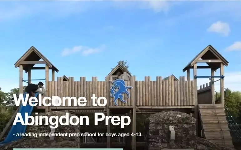 去英国私校，还是国际学校？到底哪个更适合中国孩子？