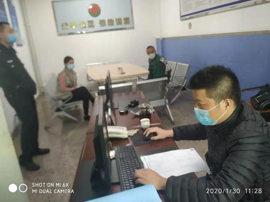 抗击疫情，深圳律师一直在行动