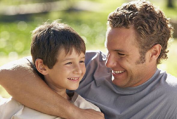 父母多和孩子说10句话，胜过喋喋不休的教导，比留房产更加管用