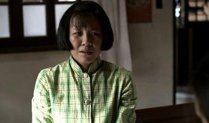 《父母爱情》令人细思极恐的4个细节，揭露了人性最阴暗的一面