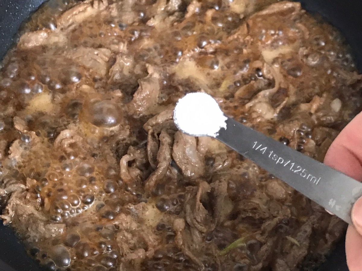 羊肉面条的做法家常（教你做简单快手汤鲜肉嫩的羊肉面）