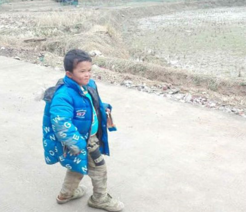 “小马云”现状：变身“小马总”，有专职保姆司机，11岁读二年级，爱画画爱看动画片，觉得马云“很棒”