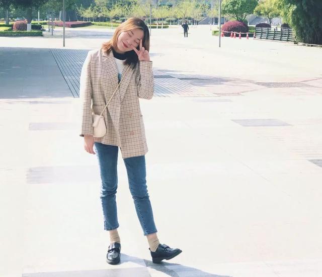 洛阳市新安县第一高级中学 逐梦女孩江露莲