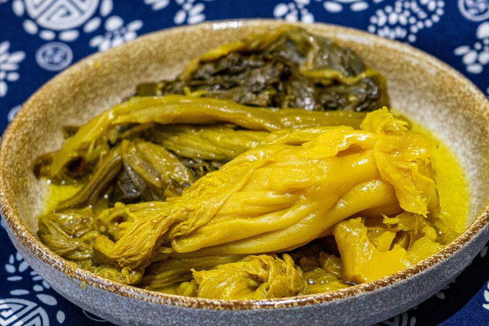 泡菜怎么泡又脆又好吃(腌酸菜)-第3张图片-索考网