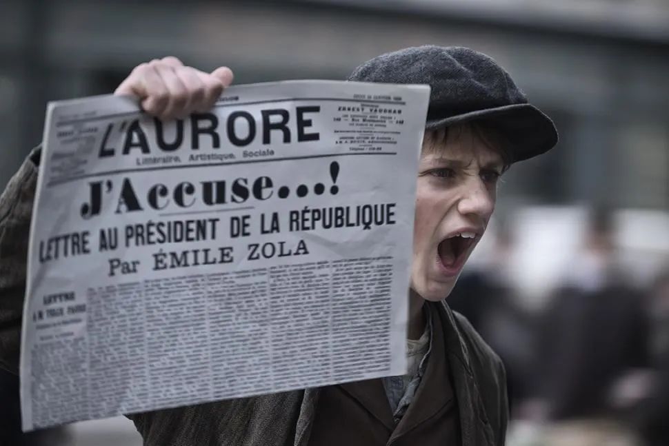 法国凯撒最佳影片，却引发欧洲女性群体抗议，多年后终会还他清白