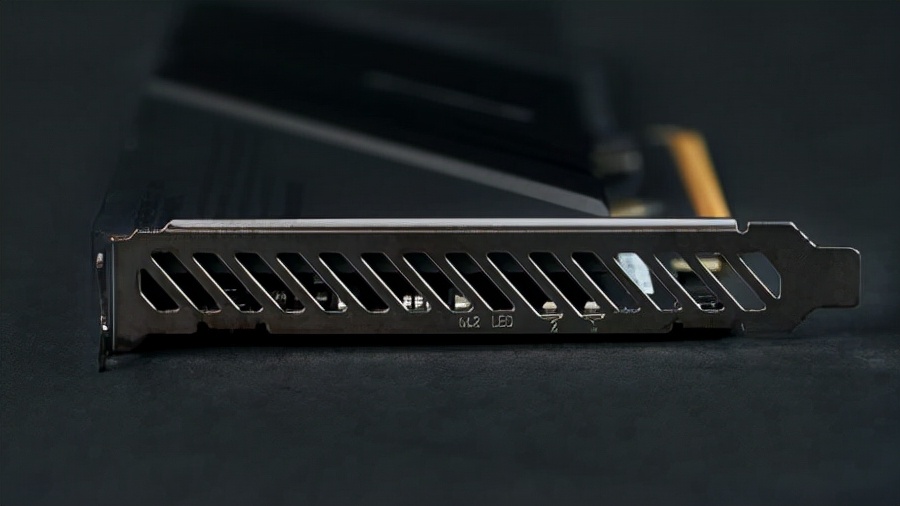 ROG MAXIMUS Z690 HERO 主板评测：Alder Lake处理器的高配伴侣