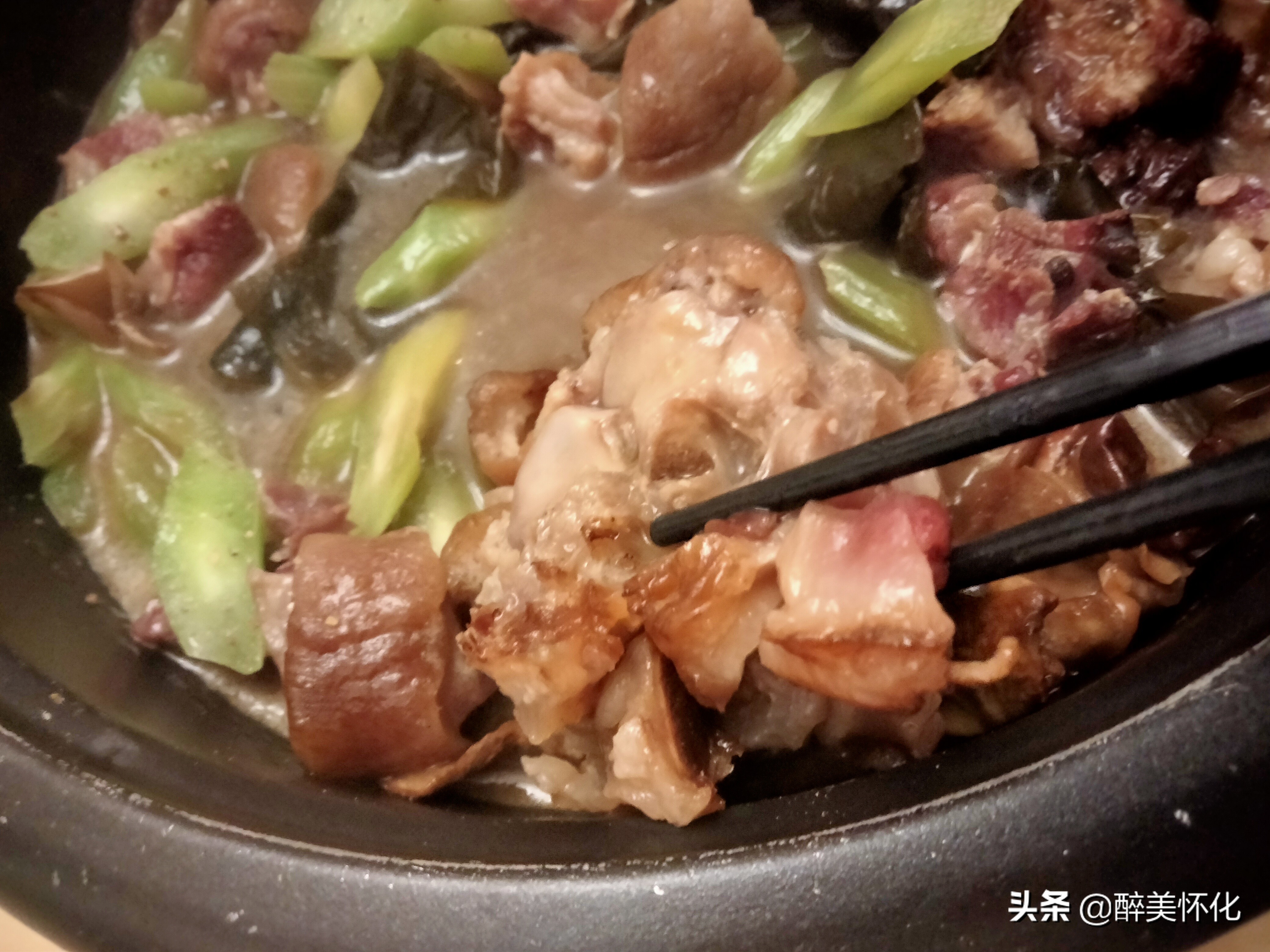 直接做一个香糯入味的腊猪脚火锅 怎样做腊猪脚火锅 - 情书号