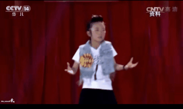 生日当天憾别金鸡影帝，20岁的易烊千玺，侥幸逃过被捧杀命运