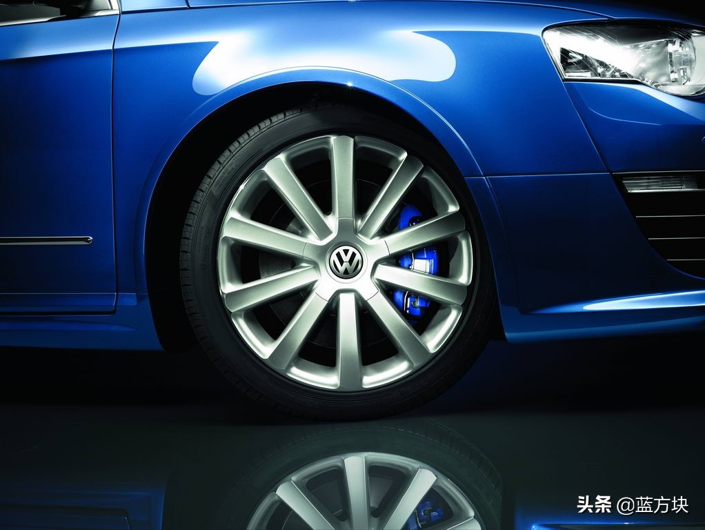 大众Passat R36 旅行版——凭什么你比你的兄弟迈腾贵？