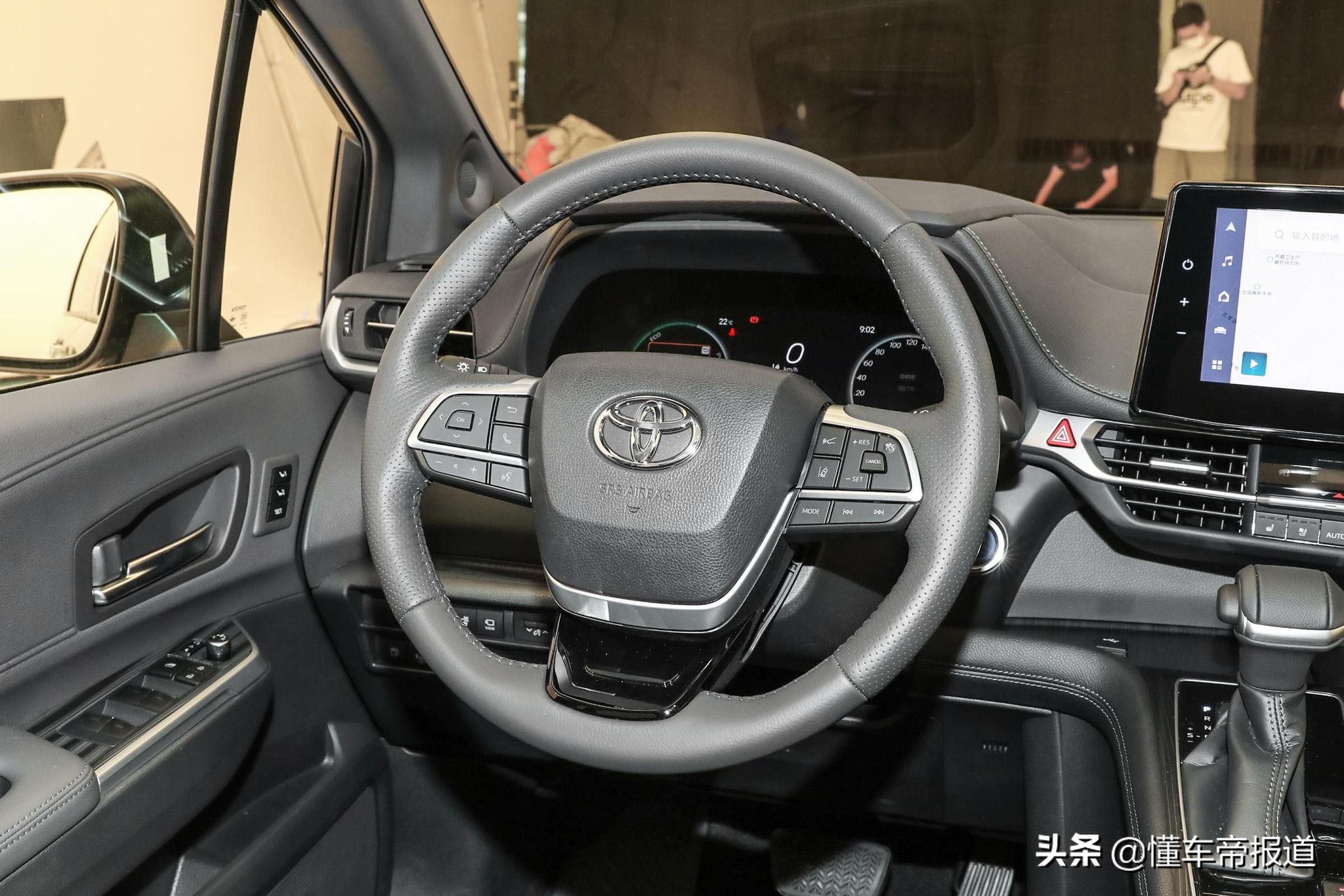 新车 | 定了！广汽丰田赛那有望10月27日上市，等它还是选GL8？