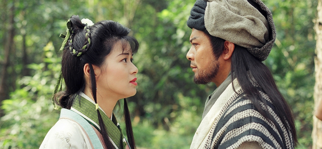 后来,黄日华在接受汪涵访问的时候,曾经说过王天林选择自己饰演郭靖的