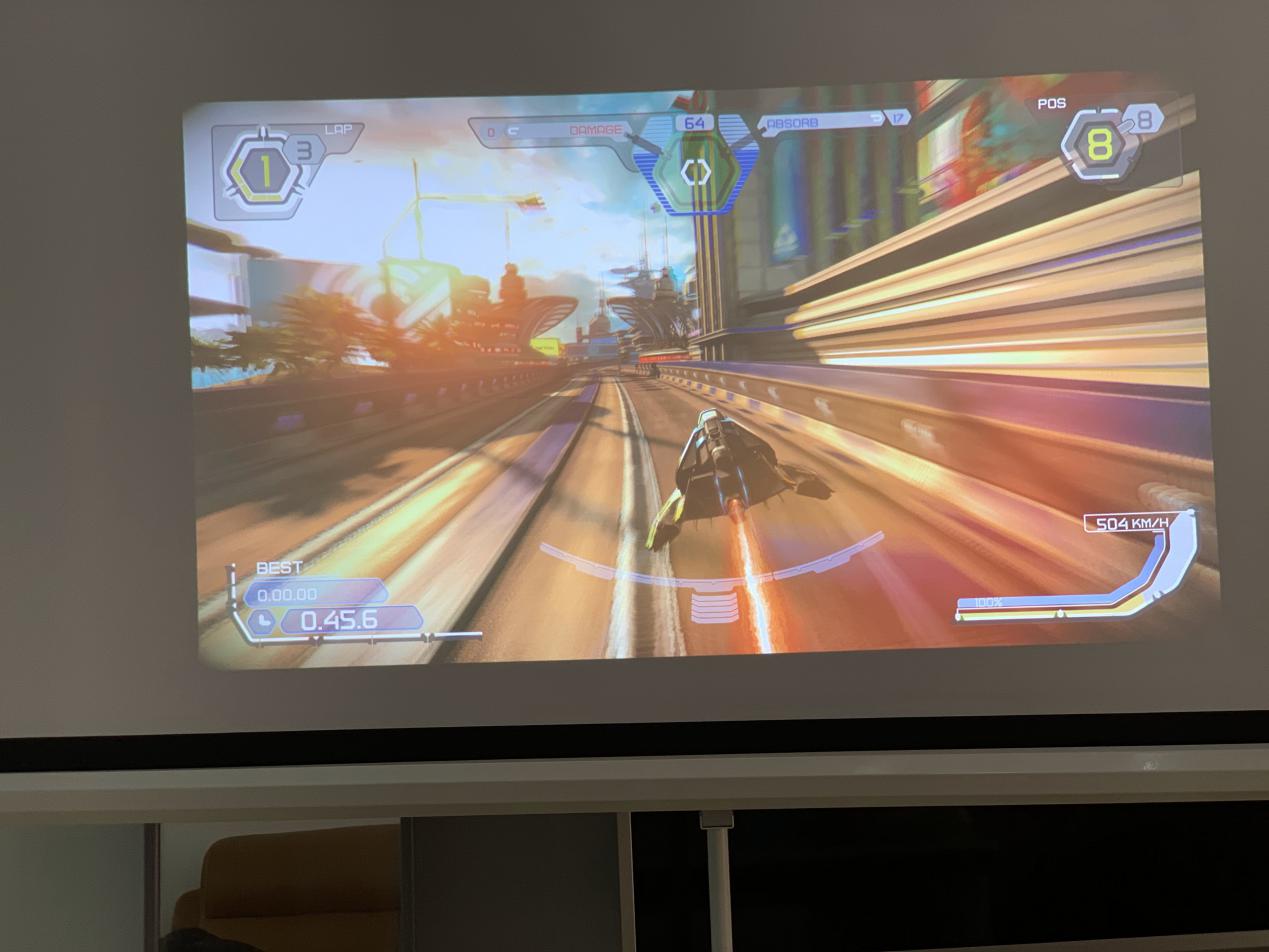 家里适合装投影机吗？你应该问该装哪款投影机