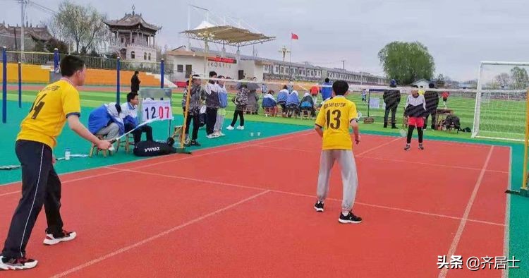 挥洒汗水，放飞青春—泾川县第三届中小学生运动会侧记