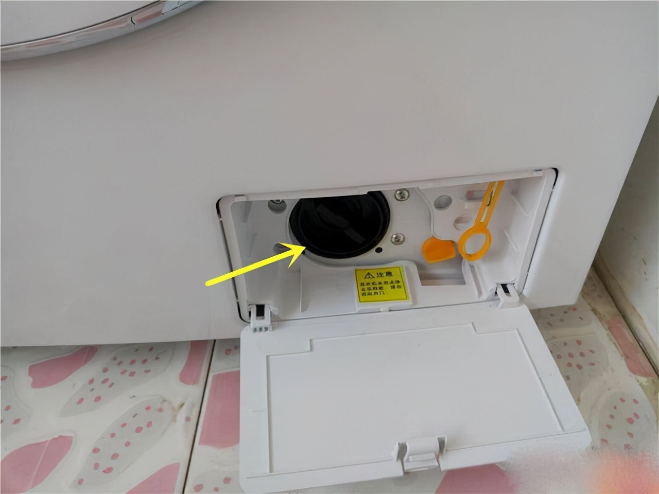 洗衣机太脏也会影响健康，和阿姨学会清理方法，操作简单还实用