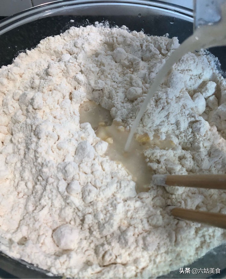 教你玉米面馒头的详细做法，松软好吃，简单易学