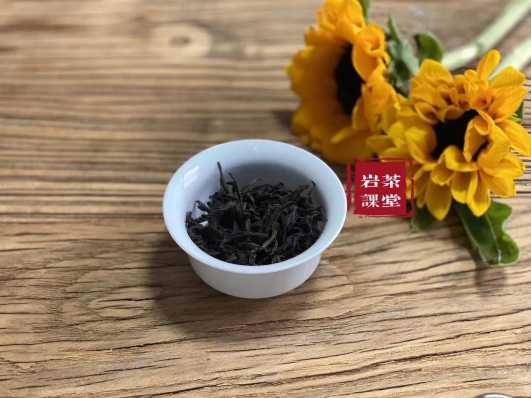 最好的肉桂是正岩肉桂吗？牛栏坑肉桂、马头岩肉桂，都是顶尖货？