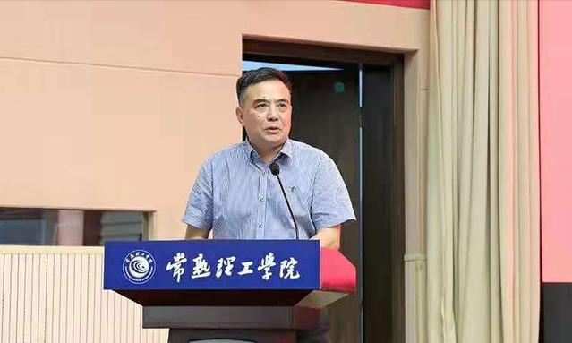 江苏有一所高校宣布“改名”，新名字“高大上”，在校生们有福了