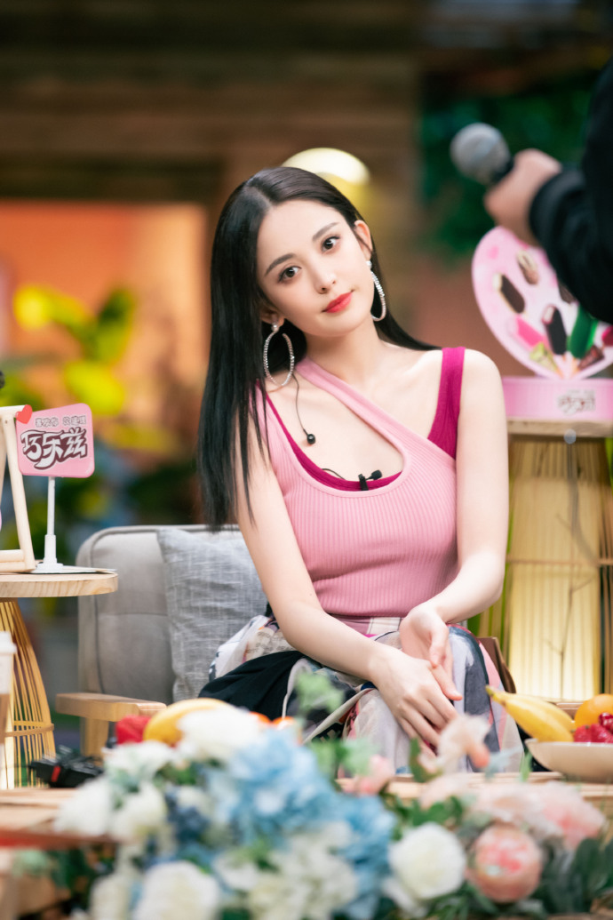 吃货双子，那么能吃，身材还那么好，真的是让人羡慕嫉妒恨啊