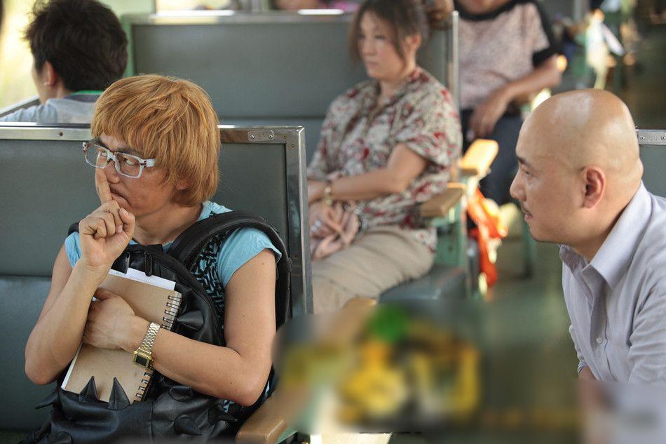 徐峥黄渤揭露王宝强爱笑场，曾因片酬分红闹翻，如今一笑泯恩仇？