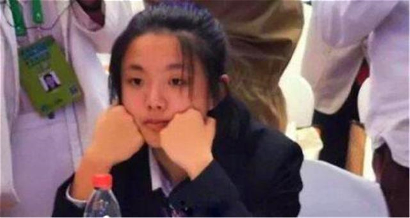 高一女学霸解开世界难题，拒绝央视采访，直言“不想让妈妈知道”