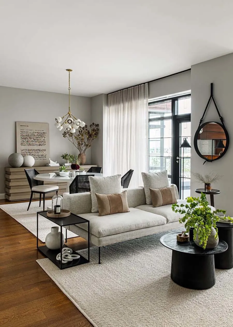 他家10㎡客厅好大！全靠布局技巧，大沙发放上还是宽敞