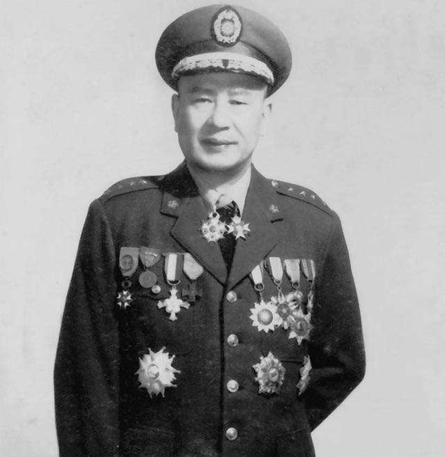 杜杜聿明将军远征军图片