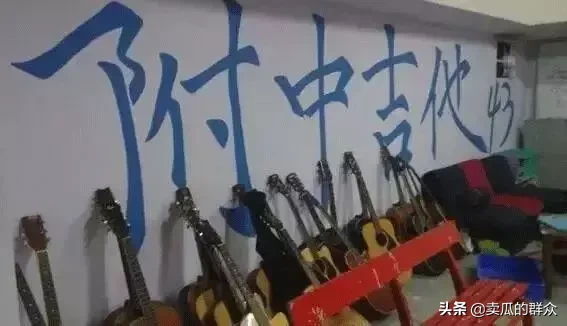 陈奕迅：如果我是歌神，那五月天就是宗教