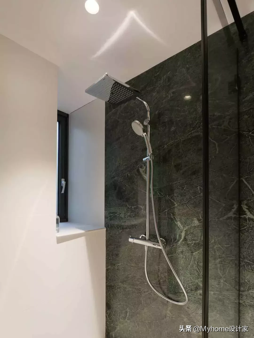 这才是北欧风！102㎡简约公寓，爆改两居室，还有大阳台