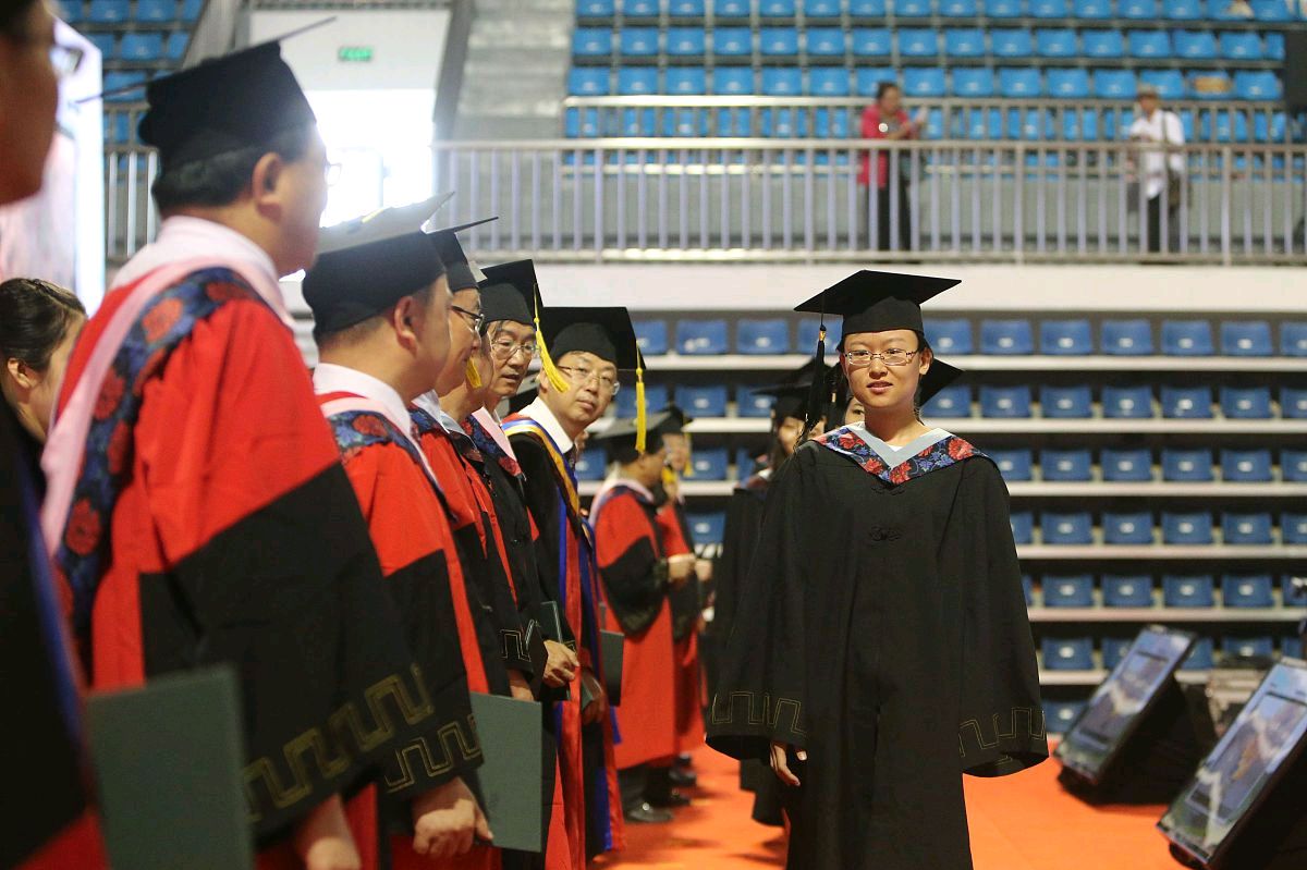 学术型硕士与专业硕士相比，哪类研究生找工作更容易？考研怎么选