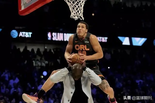 最强nba为什么没有阿隆戈登(10大最令人失望潜力新星：阿隆戈登，劲爆的扣篮王，低效率的核心)