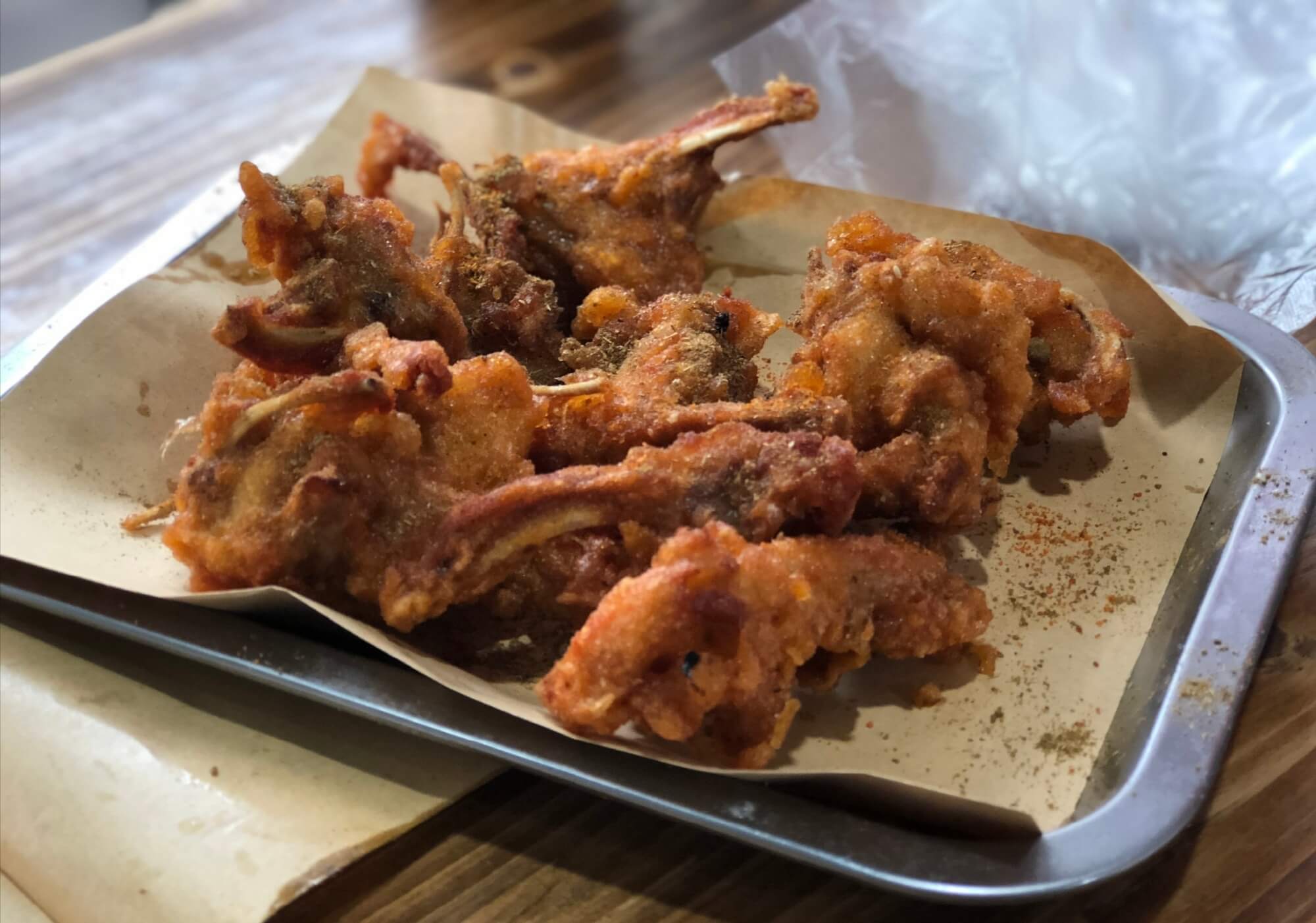 遍布大街小巷的"炸鸡叉骨",15元一斤再送半斤,到底是啥肉?