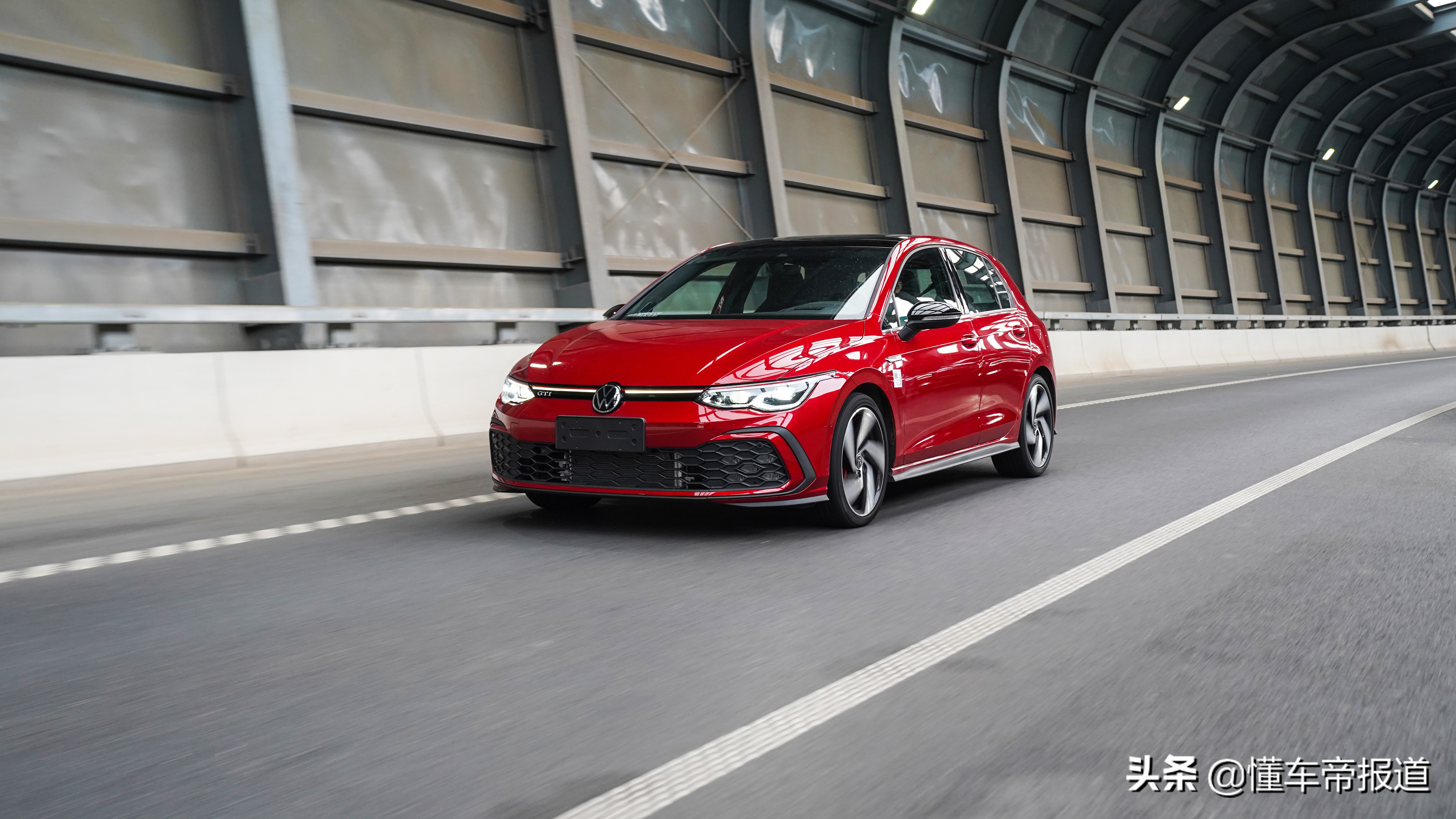 新车｜花有重开日，人无再少年，抢先试驾大众第八代高尔夫GTI
