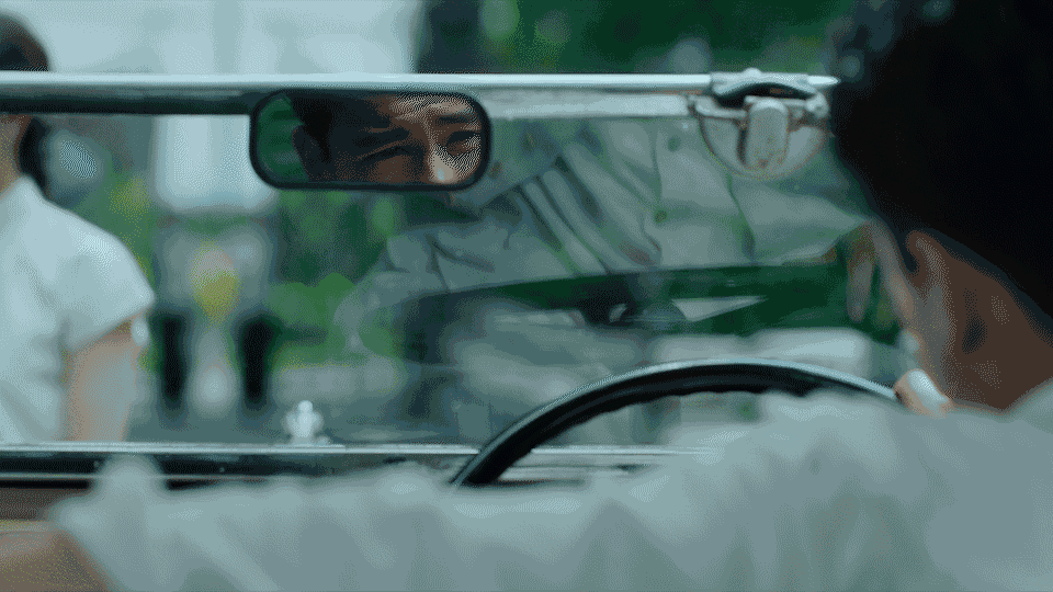 旗袍别瞎穿，太干瘪没韵味，太丰腴不遮肉，能驾驭的都是气质女神