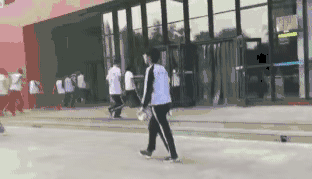 我在衡水中学拼命跑