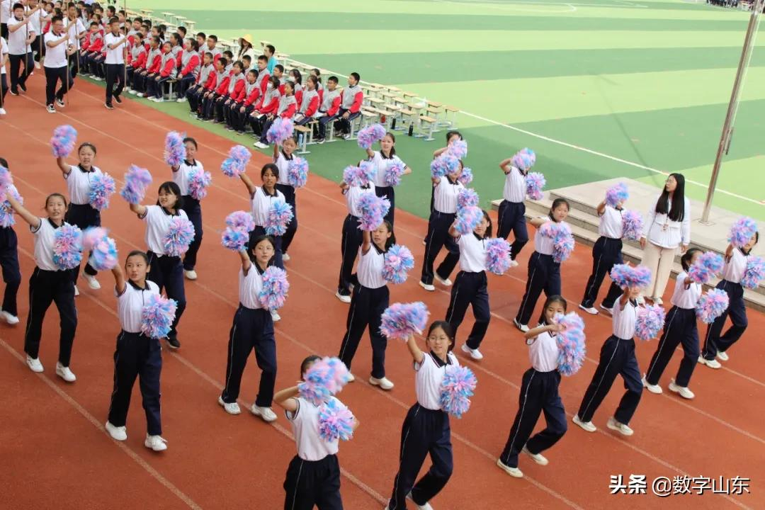 济南路中学2021年秋季田径运动会(图11)