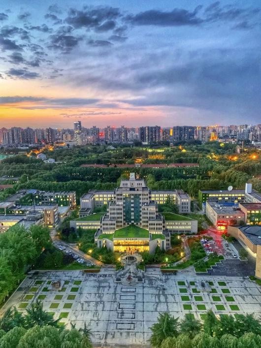 雄踞国内外权威大学排行榜、创造百余项“第一”！西安交大实力不俗！