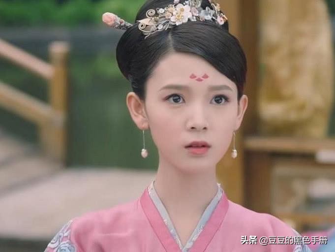 天府之地产美人！17位川渝女星，个个巧笑倩兮美目盼兮，貌若天仙