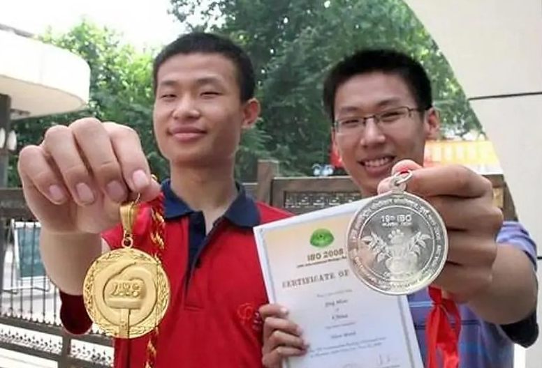 “数学天才”韦东奕：人生就像“开了挂”，学霸多出自这3类家庭