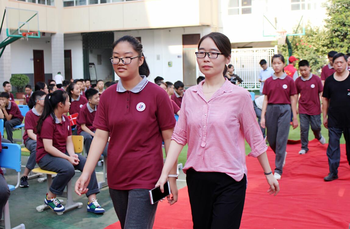 升入初中后，怎样提升数学成绩？把握三个诀窍，学习事半功倍