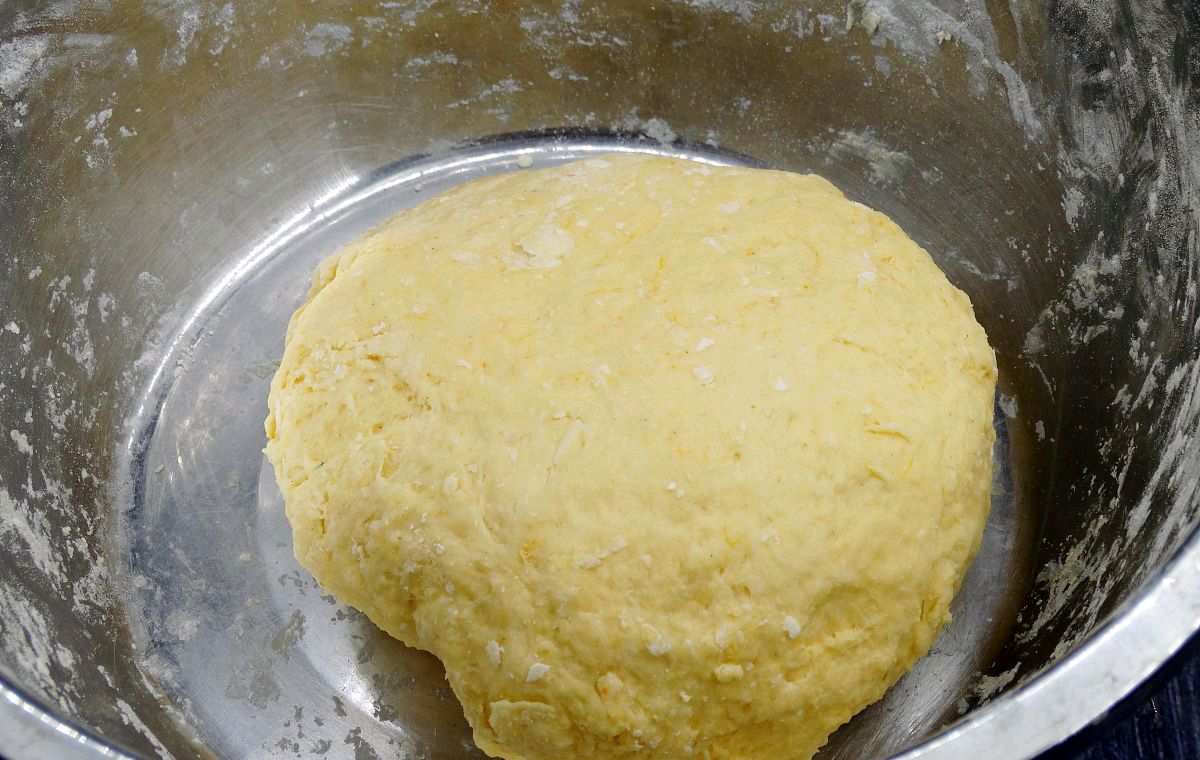粗粮玉米面做蒸饺，制作有诀窍，正确和面饺子皮才能劲道不会破