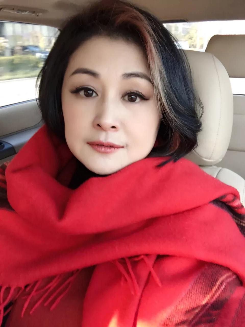 于月仙简历(著名演员于月仙:因车祸猝然离世,将悲痛和心碎留给丈夫)