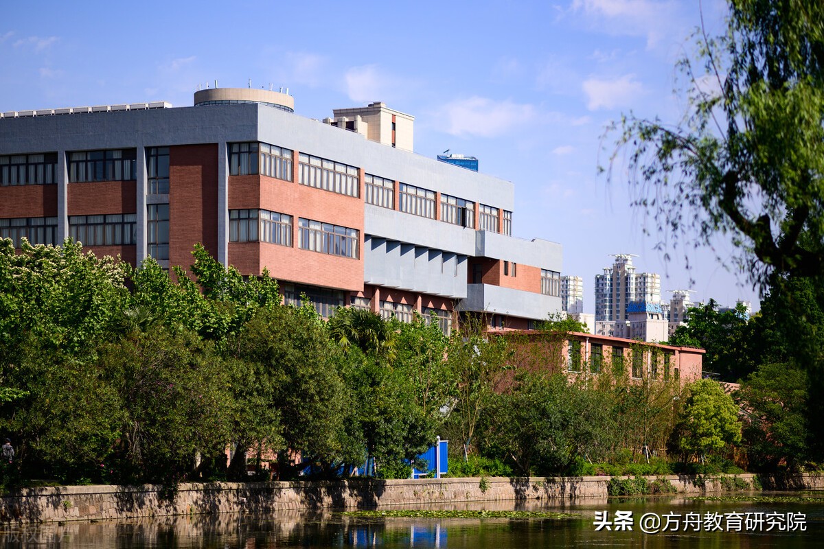 有人想在华东师范大学当学渣，还问是什么体验？只能说你没体验过