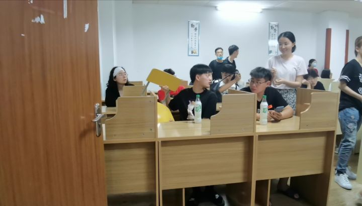 985二战学姐：考研党选住宿学校，这5个点需注意