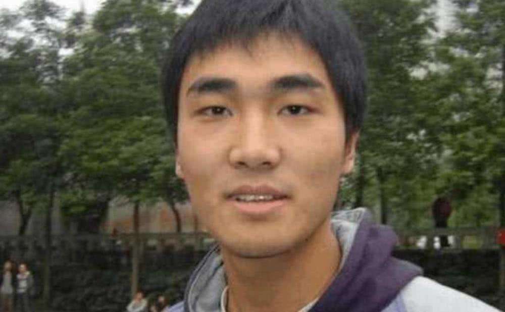 18年前孙俪首次资助的向海清，6000字长文反咬恩人，如今咋样了？