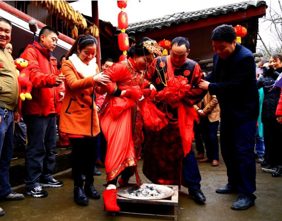 火盆为什么要用金属盆?老祖宗的智慧