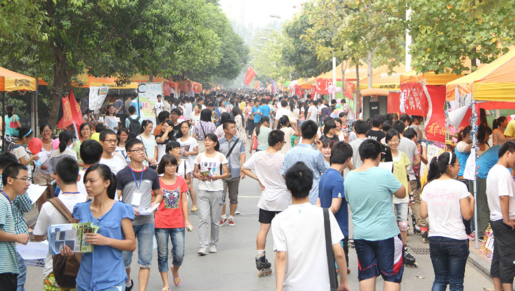 为什么同一所大学里，既有一本又有二本，两个批次之间差别在哪？