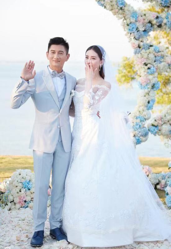 十大穿婚紗最美女星，鞏俐、林青霞、李嘉欣不如張馨予和郭碧婷仙
