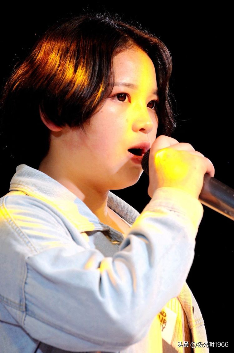 施秉一中：唱响青春   舞动人生