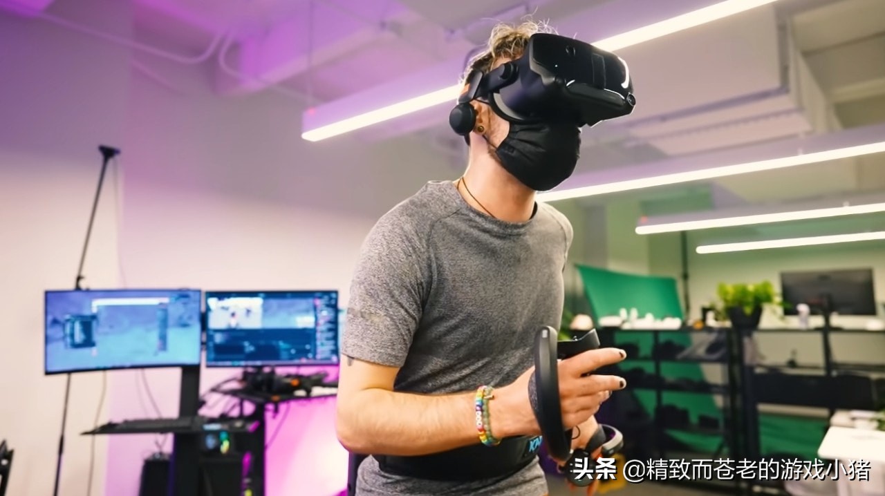 用 VR 跑步机横跨《上古卷轴 5》，实际跑完地图相当于跑了马拉松